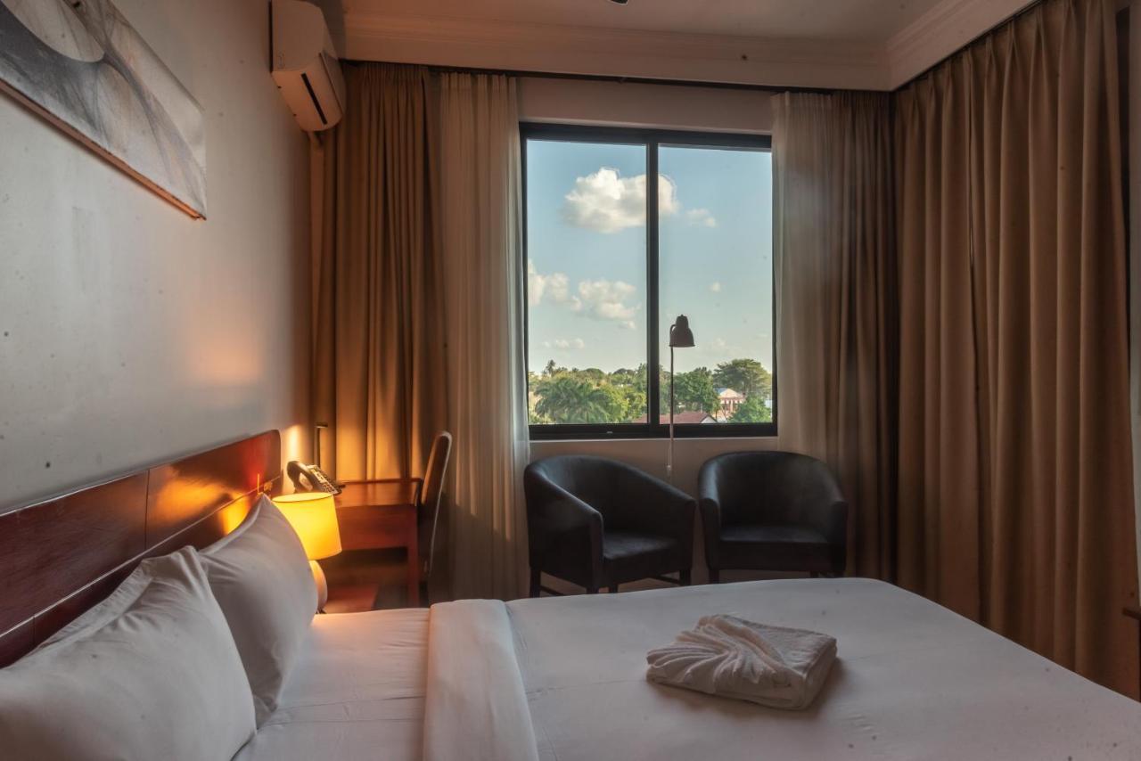 Pauraque Soho Hotel Дар-эс-Саламе Экстерьер фото