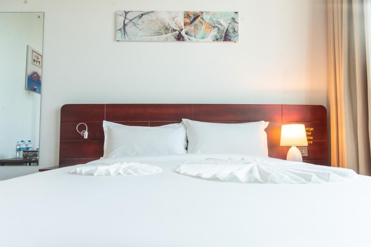 Pauraque Soho Hotel Дар-эс-Саламе Экстерьер фото
